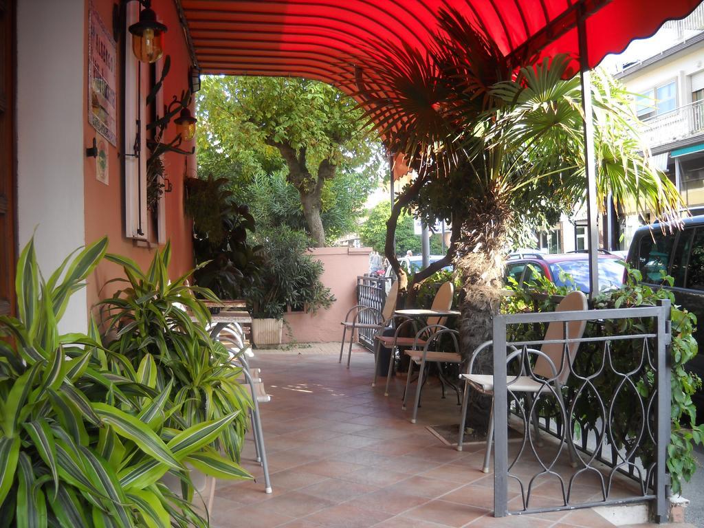 Hotel Vistamare Viserba Rimini Bagian luar foto