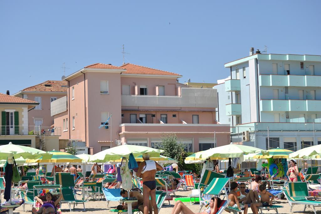 Hotel Vistamare Viserba Rimini Bagian luar foto
