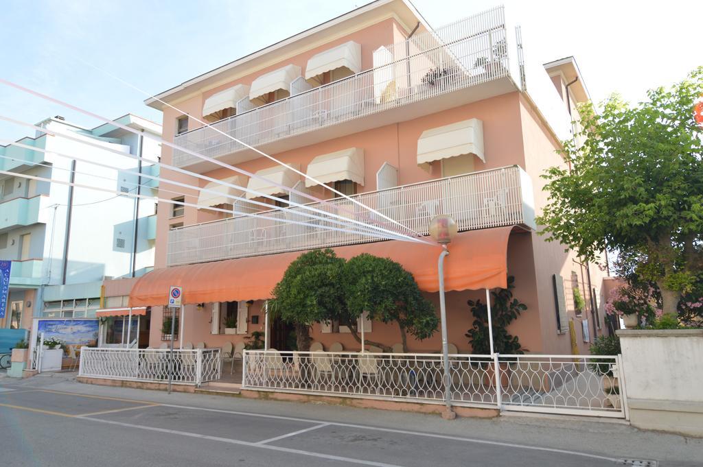 Hotel Vistamare Viserba Rimini Bagian luar foto