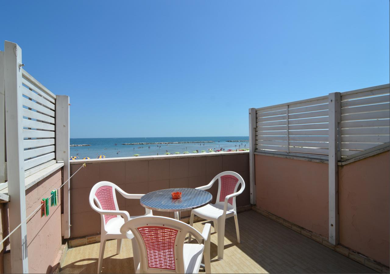 Hotel Vistamare Viserba Rimini Bagian luar foto